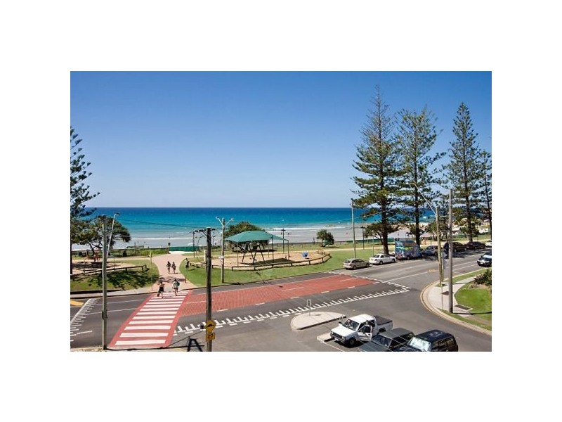 5/3 Ward Street, Rainbow Bay QLD 4225