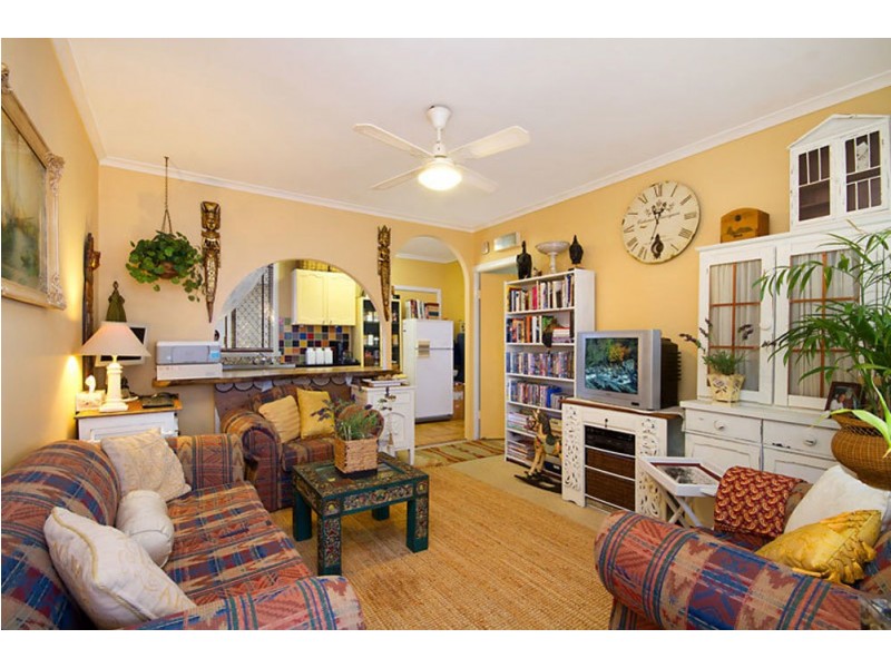 5/24 Eden Avenue, Rainbow Bay QLD 4225