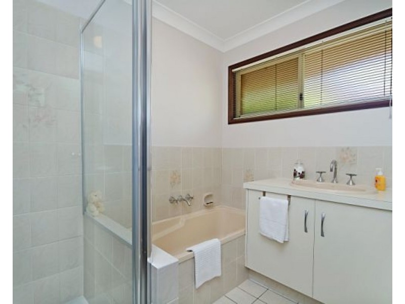 56 Glen Ayr Drive, Banora Point NSW 2486