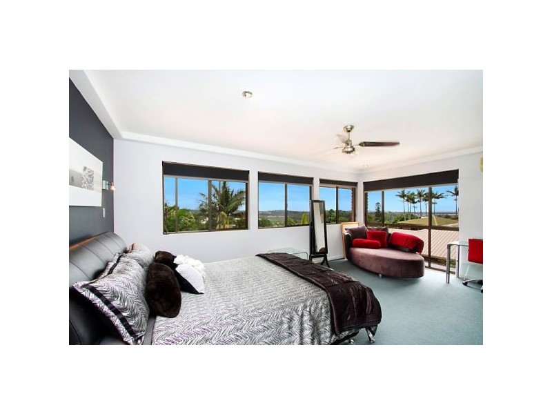 22 Parkes Lane, Terranora NSW 2486