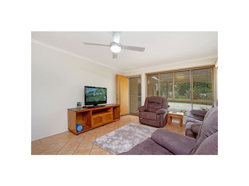 2/25 Cassia Crescent, Banora Point NSW 2486