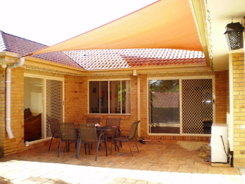Pacific Pines QLD 4211