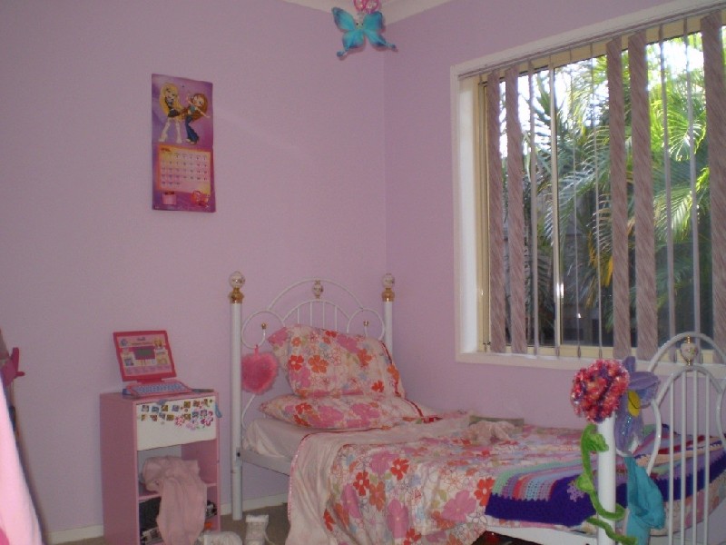 Pacific Pines QLD 4211