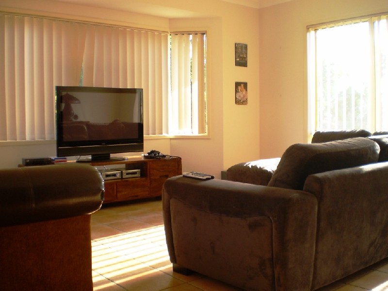 Pacific Pines QLD 4211