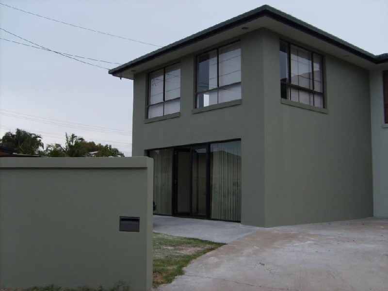 Hollywell QLD 4216