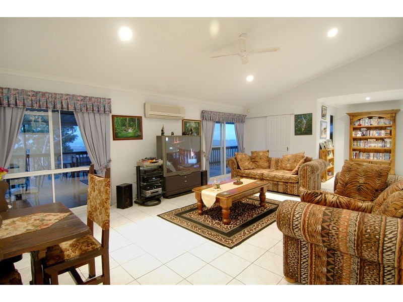 Bonogin QLD 4213