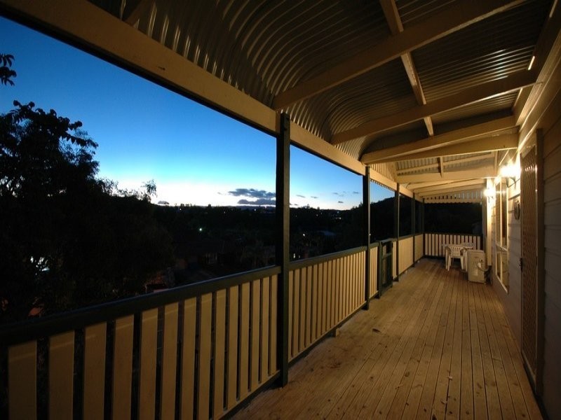 191 UNIVERSAL STREET, Oxenford QLD 4210