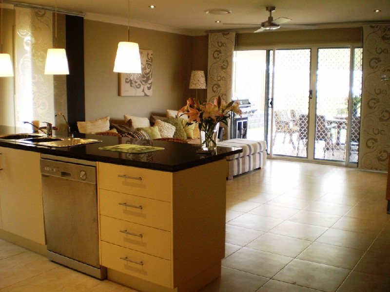 Pacific Pines QLD 4211