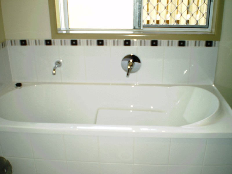 Pacific Pines QLD 4211