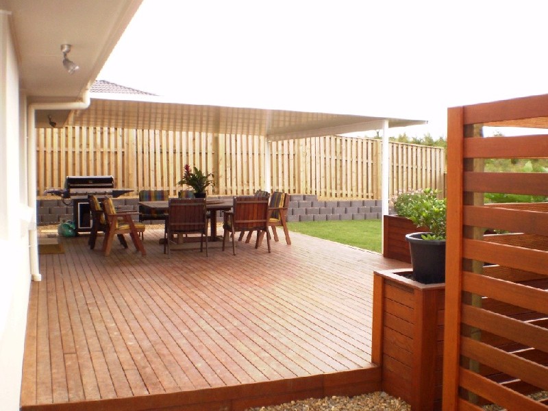 Pacific Pines QLD 4211