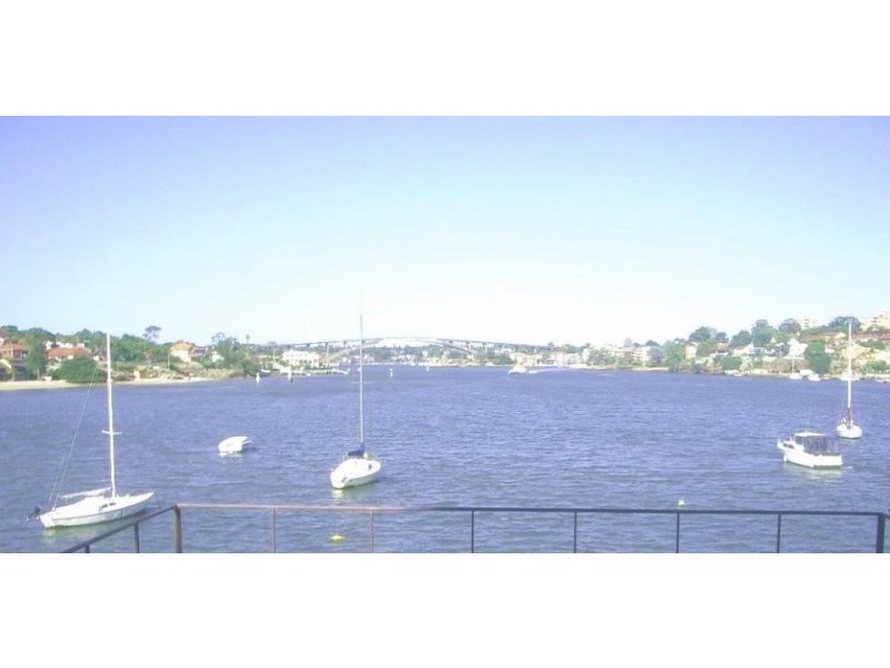 2/12 Walton Crescent, Abbotsford NSW 2046