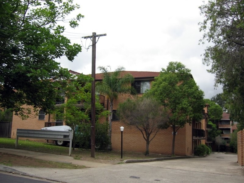 8/39-41 Jacobs Street, Bankstown NSW 2200