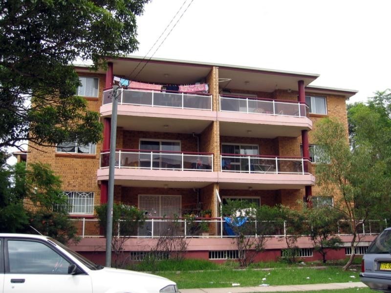 3/14-16 Gordon Street, Bankstown NSW 2200