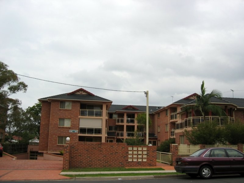 12/30 Brandon Avenue, Bankstown NSW 2200