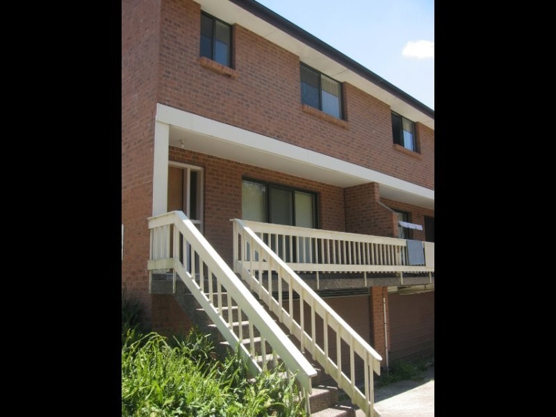 1/32-34 Dewitt Street, Bankstown NSW 2200