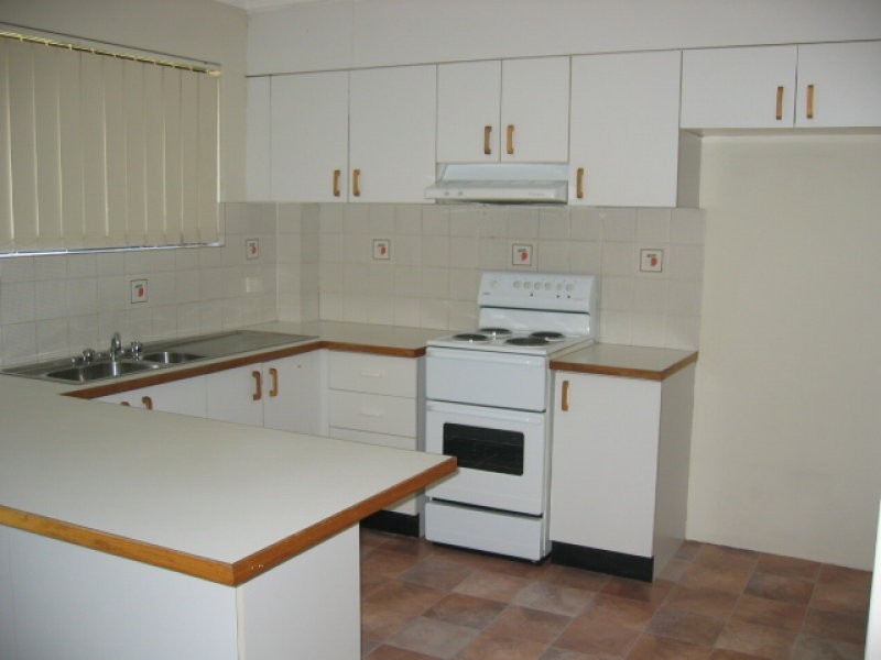 1/32-34 Dewitt Street, Bankstown NSW 2200