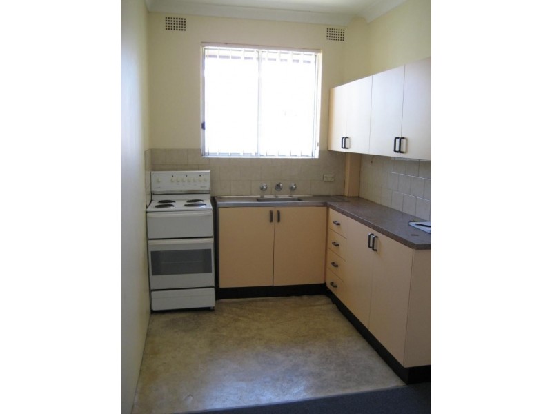 3/141 Pitt Street, Merrylands NSW 2160