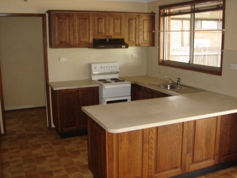 Edensor Park NSW 2176