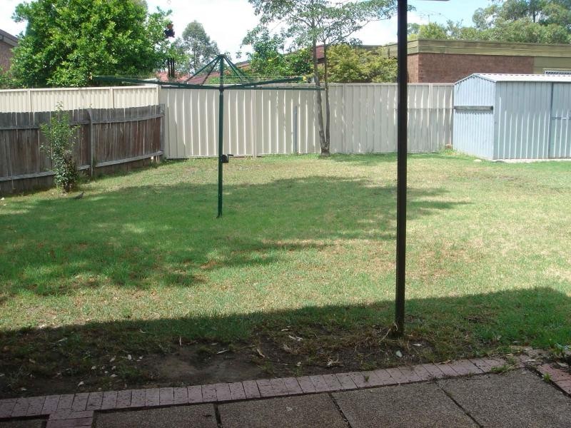 Edensor Park NSW 2176