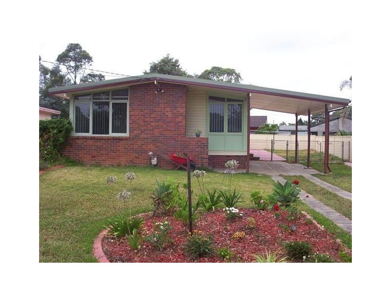 12 FINCHHAFFEN ST, Holsworthy NSW 2173