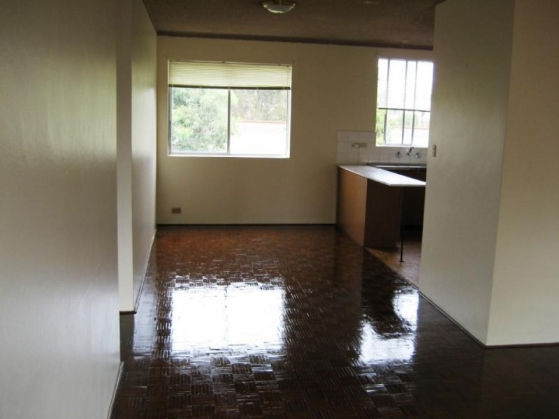 6/4 CARRAMAR AVE, Carramar NSW 2163