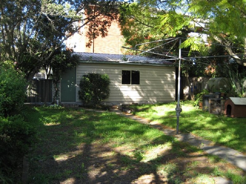 18 The Boulevarde, Lakemba NSW 2195