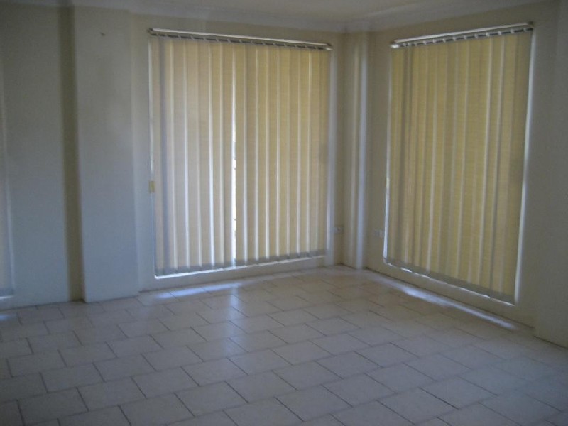 18/3 WEST TRC, Bankstown NSW 2200