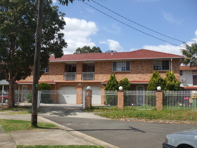 1/1 Aster Ave, Punchbowl NSW 2196