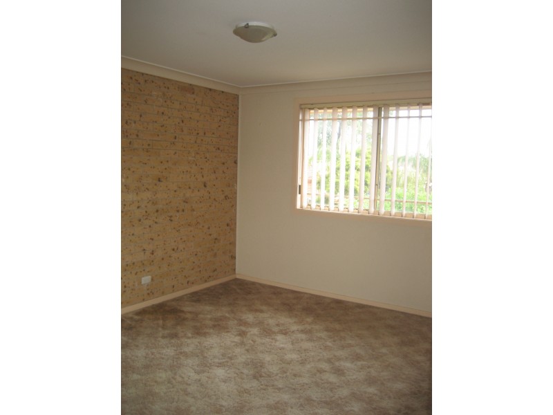 2/46 CHARLES ST, Smithfield NSW 2164