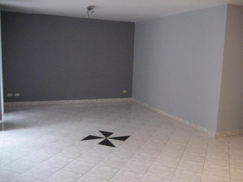 2/8-10 DELLWOOD ST, Bankstown NSW 2200