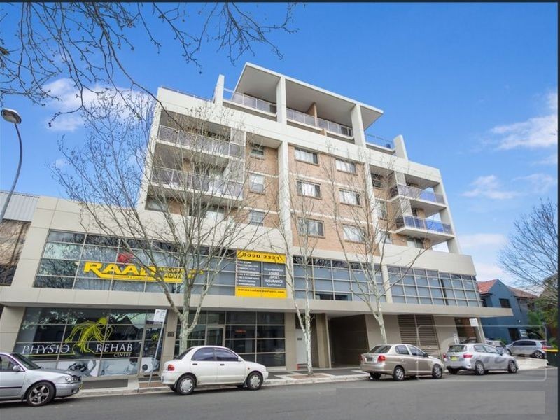 12/17 Kitchener Parade, Bankstown NSW 2200