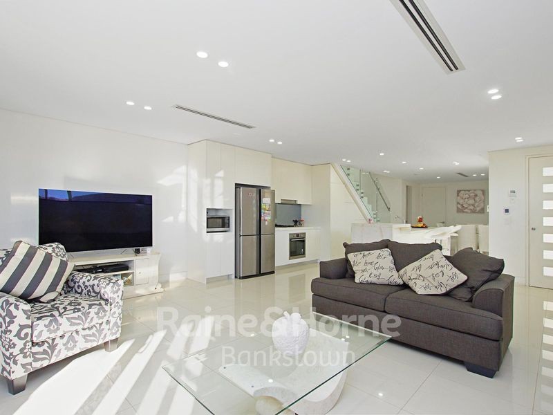 2B HAROLD STREET, Mount Lewis NSW 2190