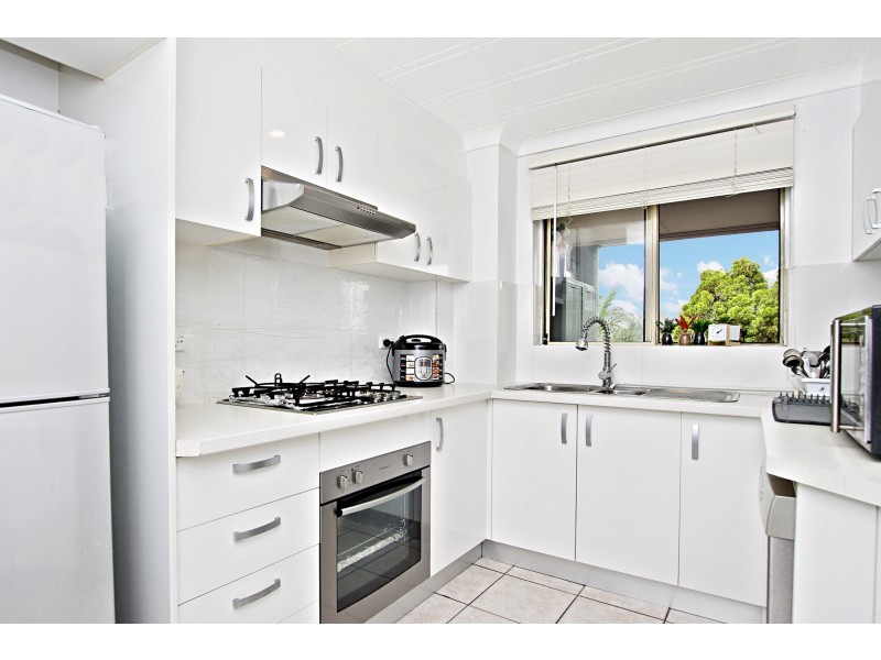 9/2B Myrtle, Bankstown NSW 2200