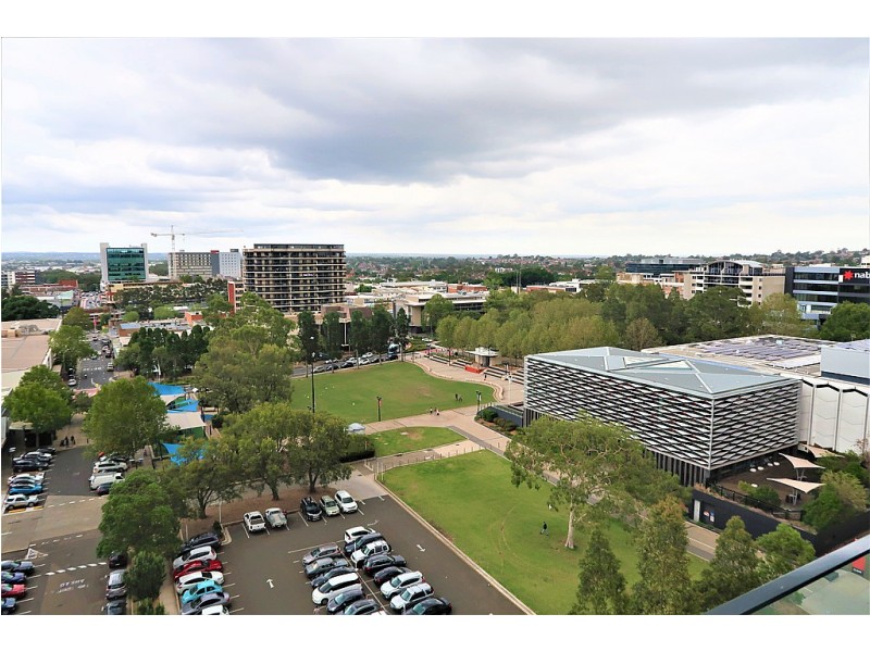 906/61 Rickard Rd, Bankstown NSW 2200