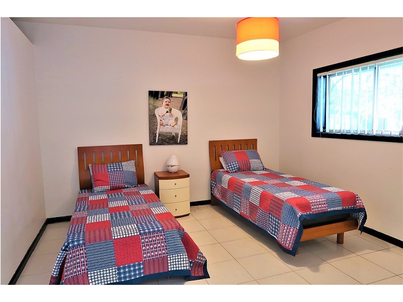 99 Wangee Rd, Greenacre NSW 2190