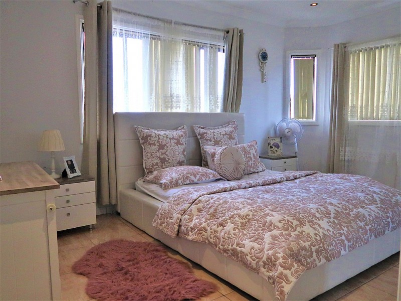 11 Warwick St, Punchbowl NSW 2196