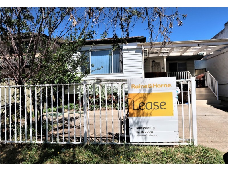 64a William St, Condell Park NSW 2200