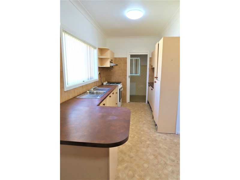 62 Albert st, Guildford NSW 2161