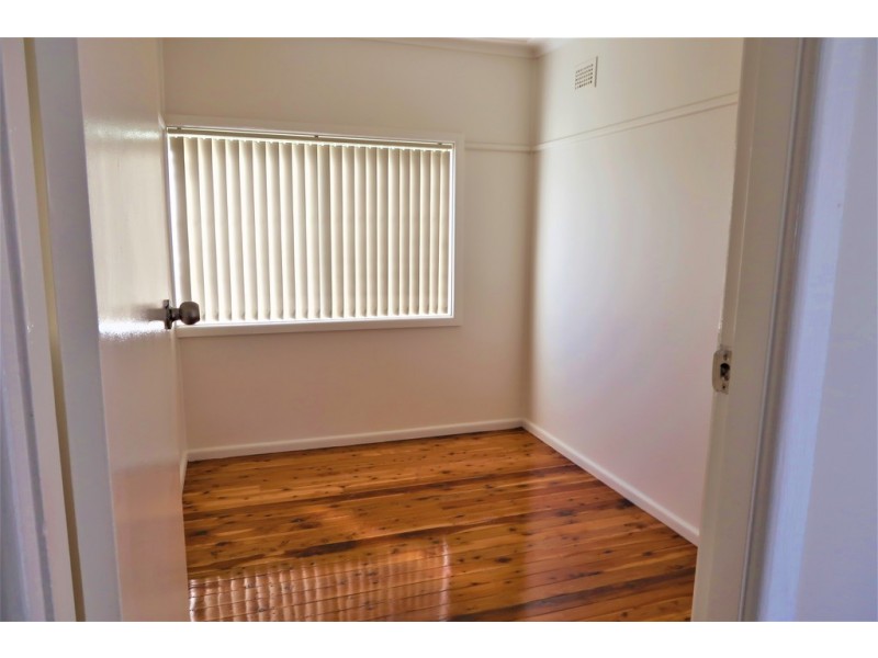 62 Albert st, Guildford NSW 2161