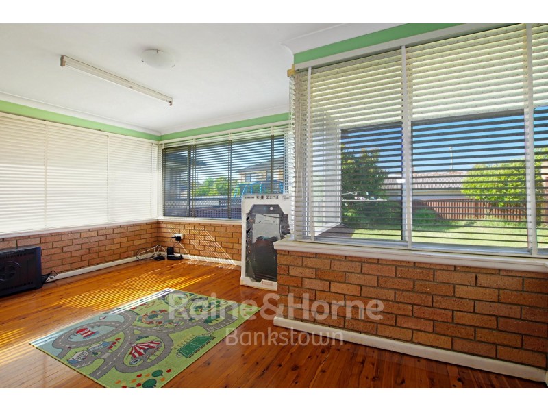 50 Farrell Rd, Bass Hill NSW 2197