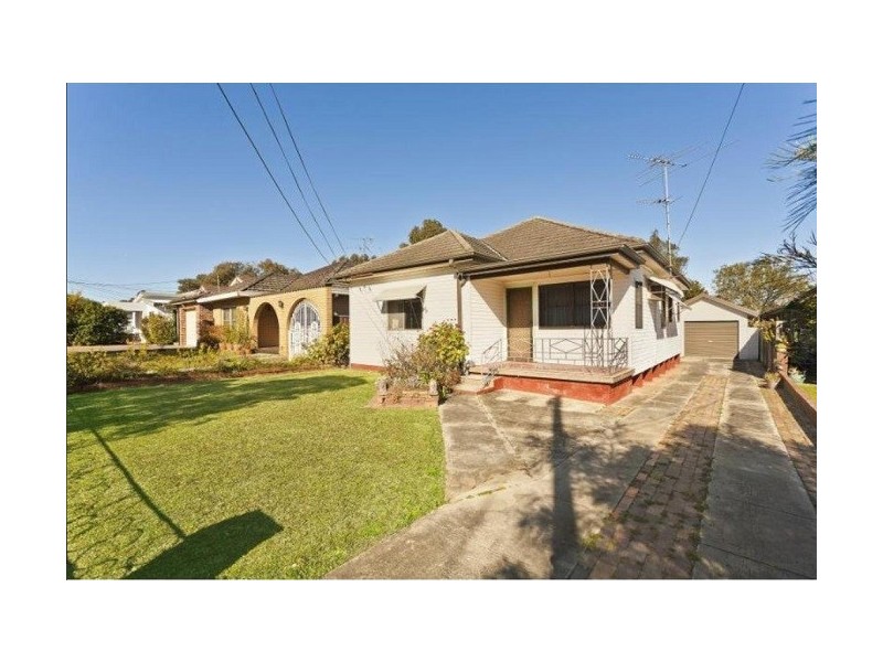 49 Endeavour Road, Georges Hall NSW 2198