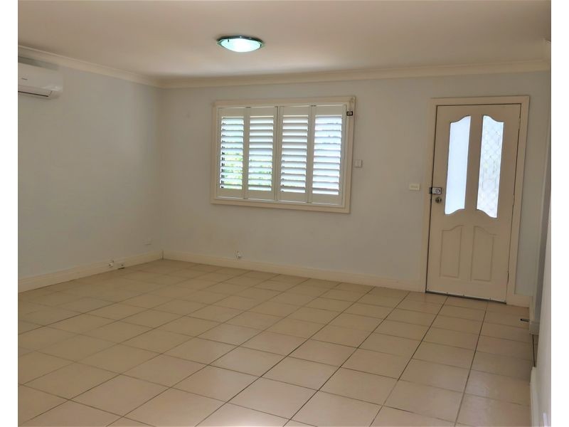 11a Owen Road, Georges Hall NSW 2198