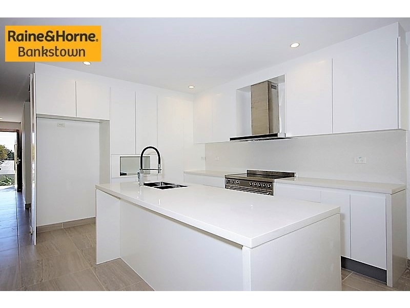 7 Leighdon, Bass Hill NSW 2197