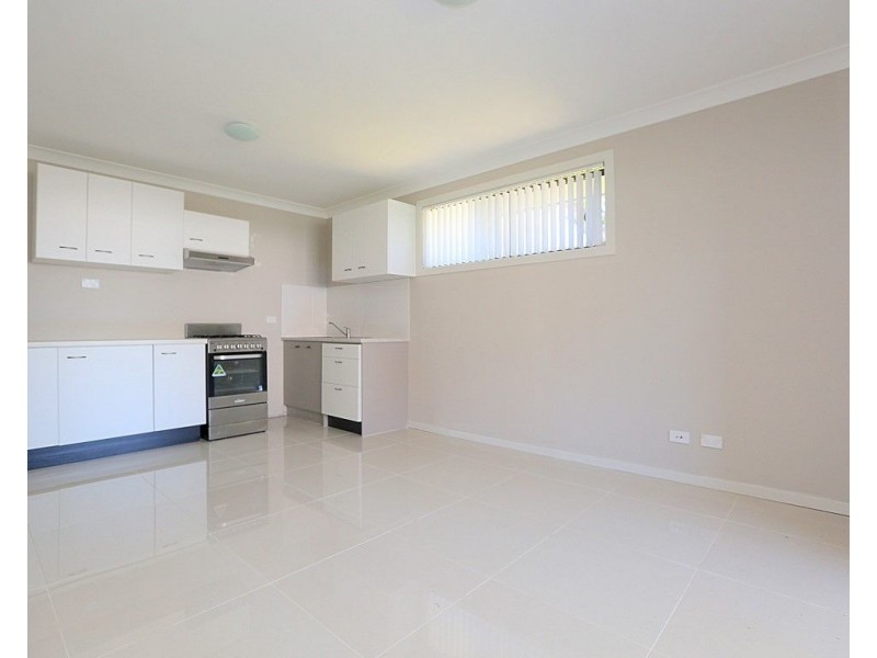 GF/70 Gowrie ave, Punchbowl NSW 2196