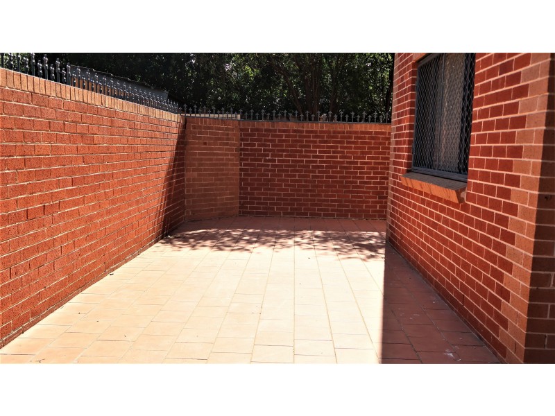 1/51 Reynolds Avenue, Bankstown NSW 2200