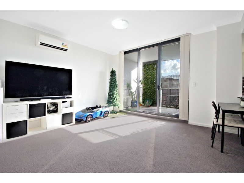 76/6-8 George st, Warwick Farm NSW 2170