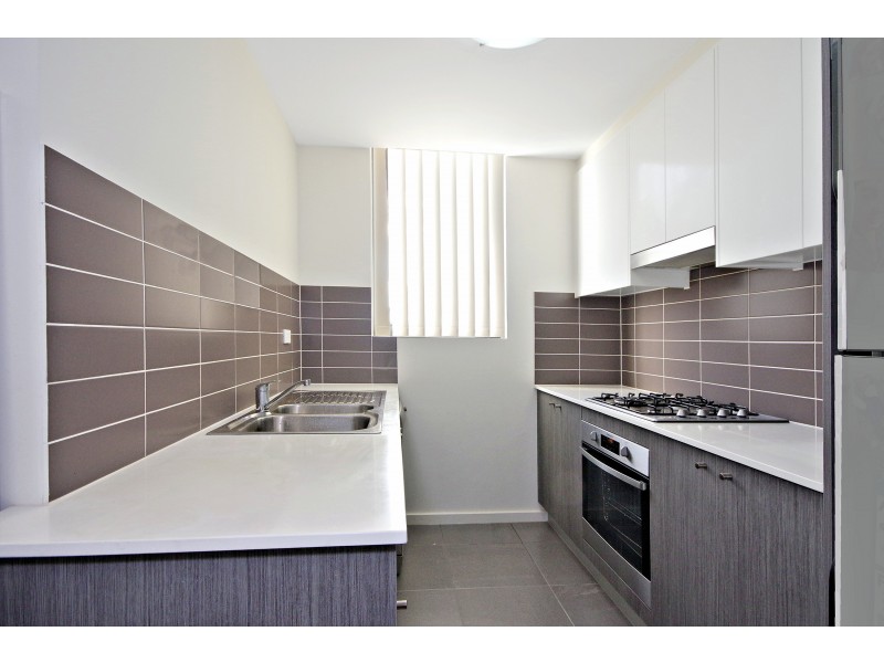 76/6-8 George st, Warwick Farm NSW 2170