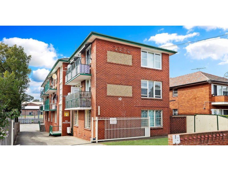 8/10 Renown ave, Wiley Park NSW 2195