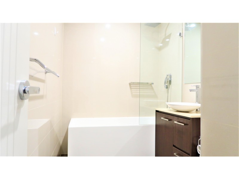 701/5 French Ave, Bankstown NSW 2200