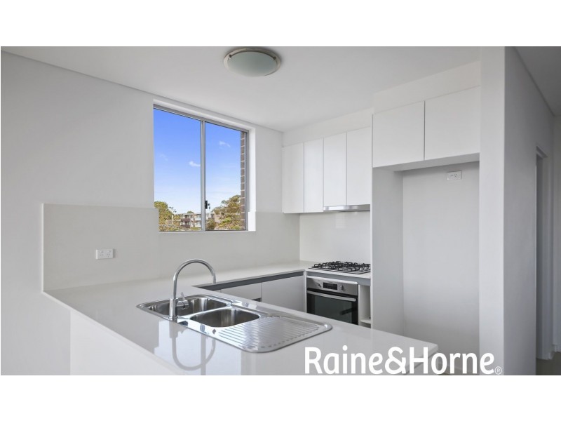 15/38-40 Gover Street, Peakhurst NSW 2210